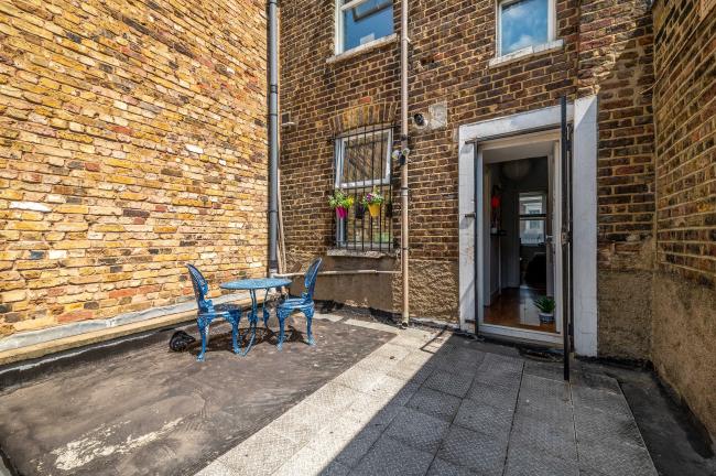 154A New Cross Road, Lewisham, SE14 5BA 9