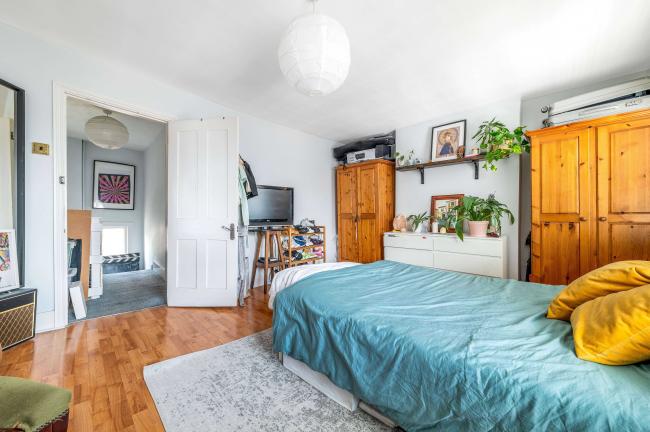 154A New Cross Road, Lewisham, SE14 5BA 9