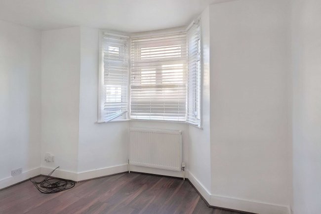 78 Northwood Road, Thornton Heath, Surrey, CR7 8HR 9