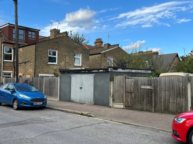 Garage, Rear Of 2B Hainault Road, London, E11 1EE 9