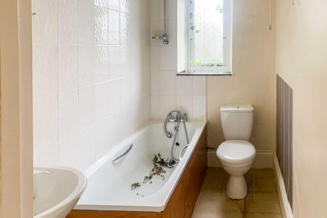 Flats 1-6, Stourpaine Lodge, Shaston Road, Stourpaine, Blandford Forum, DT11 8TD 10