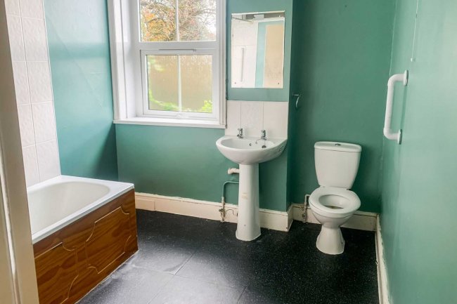 Flats 1-6, Stourpaine Lodge, Shaston Road, Stourpaine, Blandford Forum, DT11 8TD 10