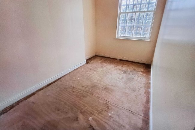 98 Gell Street, Sheffield S3 7QW & 5 Conway Street, Sheffield, S3 7SU 5