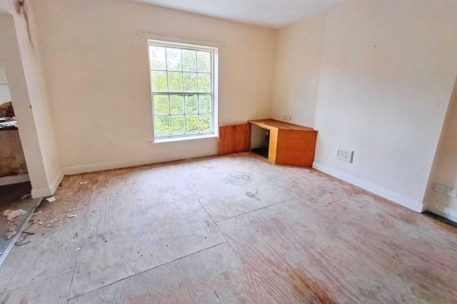 98 Gell Street, Sheffield S3 7QW & 5 Conway Street, Sheffield, S3 7SU 5