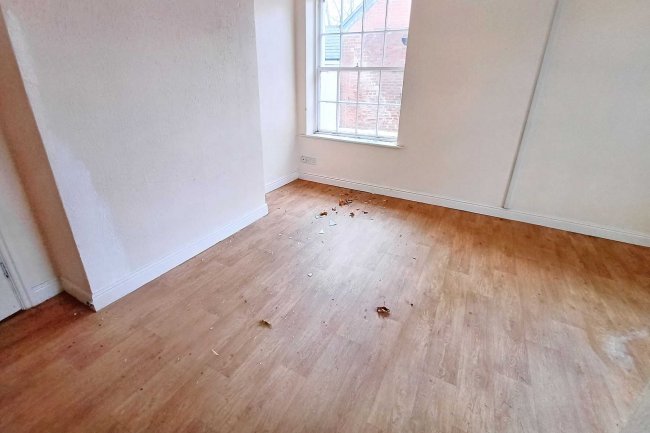 98 Gell Street, Sheffield S3 7QW & 5 Conway Street, Sheffield, S3 7SU 5