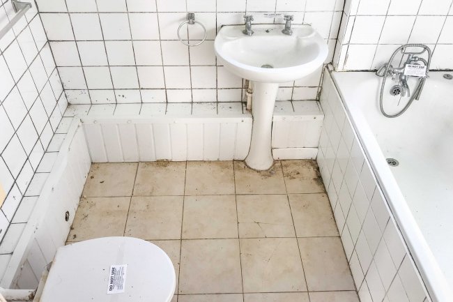 Flat 1, 23 Ranelagh Road, Sheerness, ME12 2NS 9