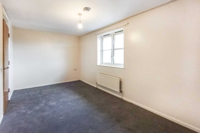 17 Vivian Comma Close, Finsbury Park, London N4 2QB 1