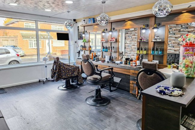 8 & 9 Hannah Parade, Stonehill Ave, Birstall, Leicester LE4 4JE 1