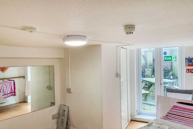 3A Palatine Road, Blackpool, FY1 4BT 4