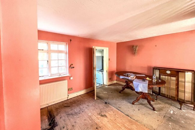 10 Tower Street, Alton, GU34 1NS 10