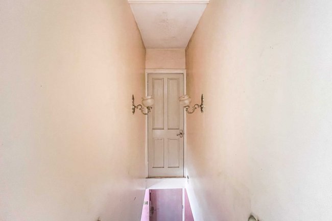 10 Tower Street, Alton, GU34 1NS 10