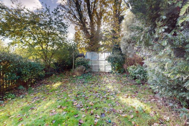 25 Leysdown Avenue, Bexleyheath, DA7 6AZ 5