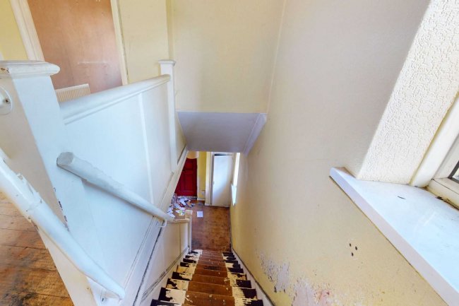 25 Leysdown Avenue, Bexleyheath, DA7 6AZ 5