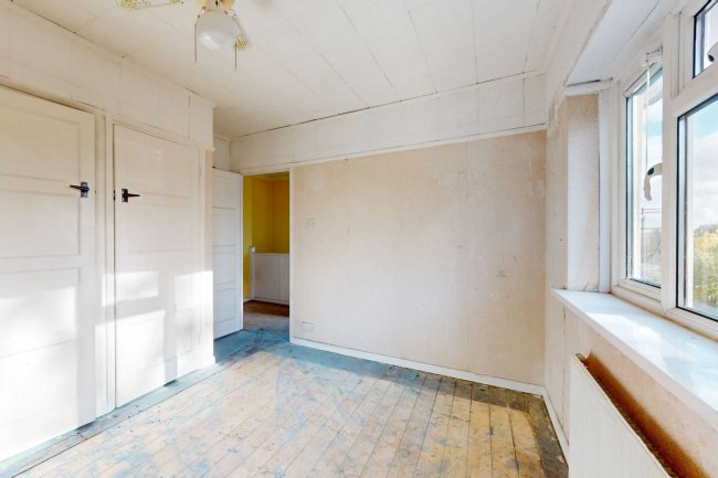 25 Leysdown Avenue, Bexleyheath, DA7 6AZ 5