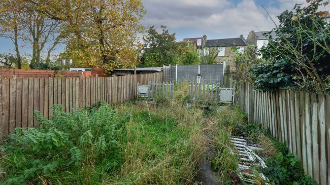 Flat 78A Effingham Road, Hornsey, London, N8 0AD 10