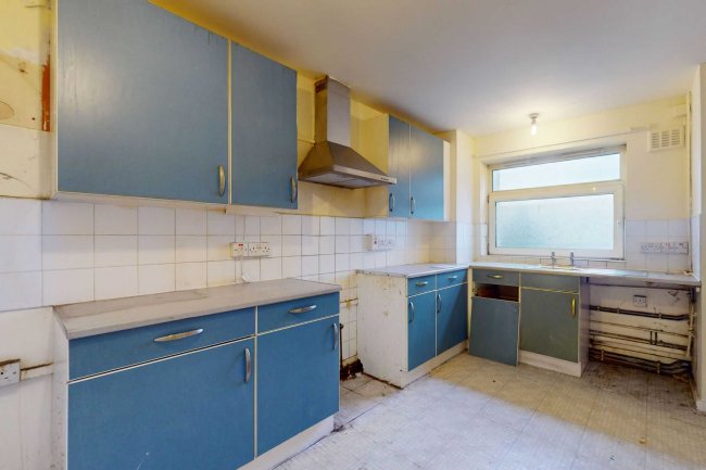 Flat 11 Mollis House, 2A Gale Street, Bow, London, E3 3RW 1