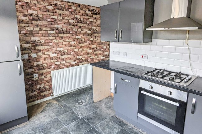 36 Broomhill Close, Eckington, Sheffield, S21 4GZ 9