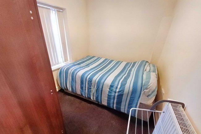 18 Moor Lane, Preston, Lancashire, PR1 7AT 8