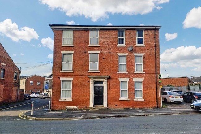 18 Moor Lane, Preston, Lancashire, PR1 7AT 8