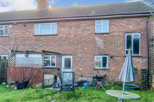 5b Cedar Close, Salisbury, SP2 9JA 4