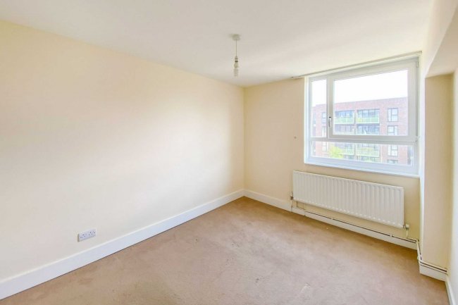 36 Laburnum Court, Laburnum Street, Haggerston, London, E2 8BH 1