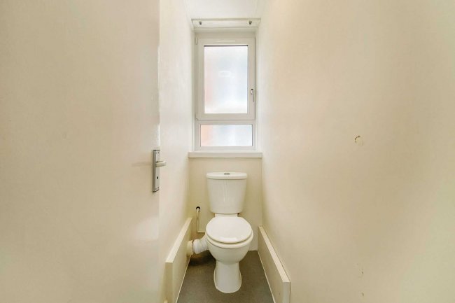 36 Laburnum Court, Laburnum Street, Haggerston, London, E2 8BH 1