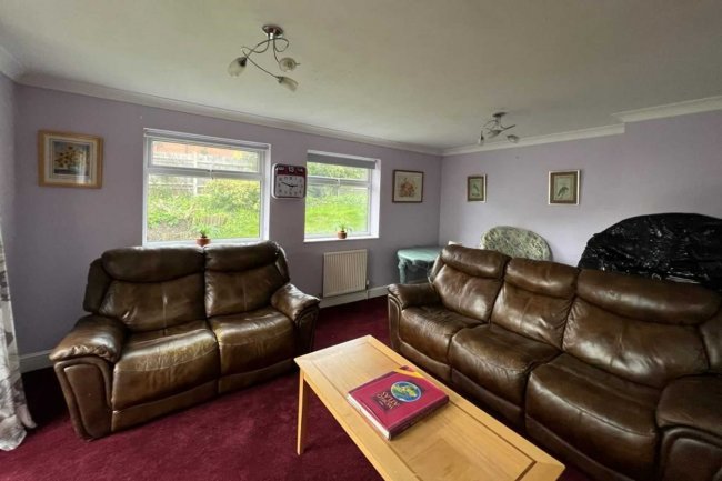 Epsom Lodge Nursing Home, 1 Burgh Heath Road, Epsom KT17 4LW 4