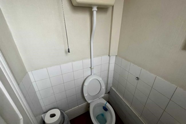 Epsom Lodge Nursing Home, 1 Burgh Heath Road, Epsom KT17 4LW 4