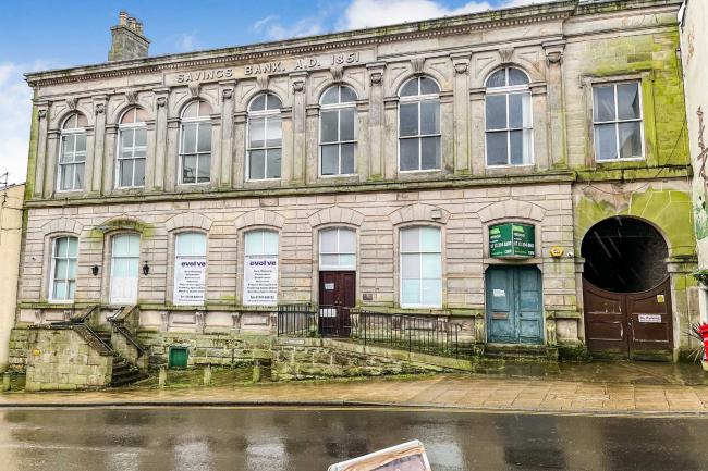 2 Frenchgate, Richmond, North Yorkshire, DL10 4JG 5