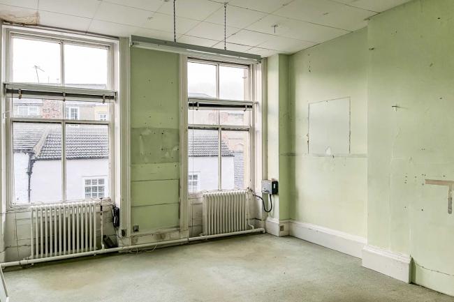 2 Frenchgate, Richmond, North Yorkshire, DL10 4JG 5