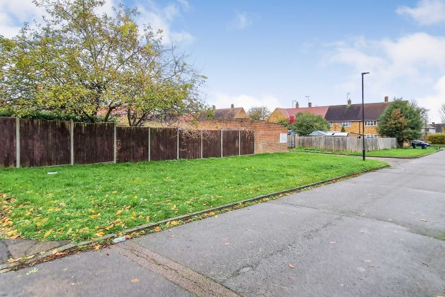 Plot 2, 40 Capel Road, Enfield, EN1 4SR 5