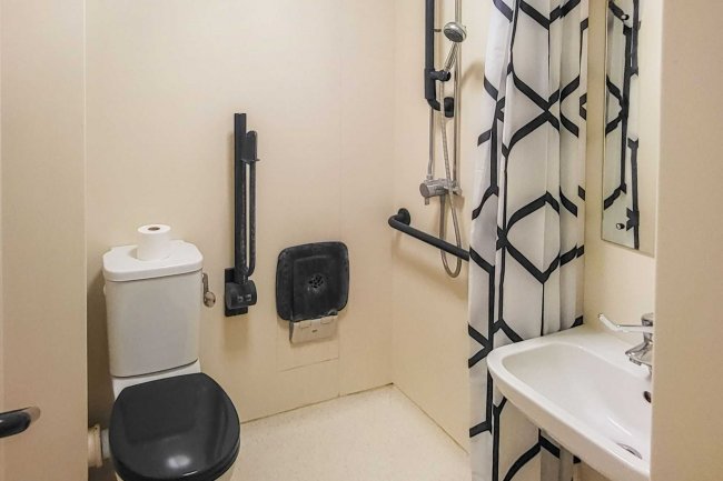 Ruby Moores House, 58 Freshfield Road Formby, Liverpool L37 3HW 3