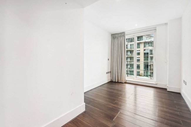 79 Ensign House, Juniper Drive, London, SW18 1TR 3