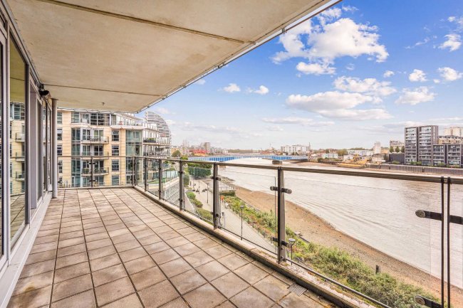 79 Ensign House, Juniper Drive, London, SW18 1TR 3