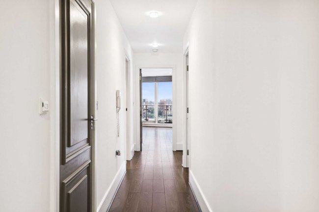 80 Ensign House, Juniper Drive, London, SW18 1TR 4