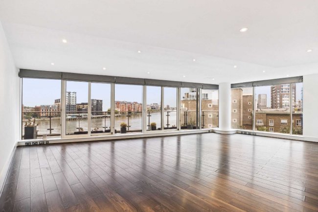 80 Ensign House, Juniper Drive, London, SW18 1TR 4