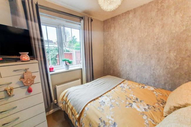 25 Loscoe Grove, Goldthorpe, Rotherham, S63 9GH 1