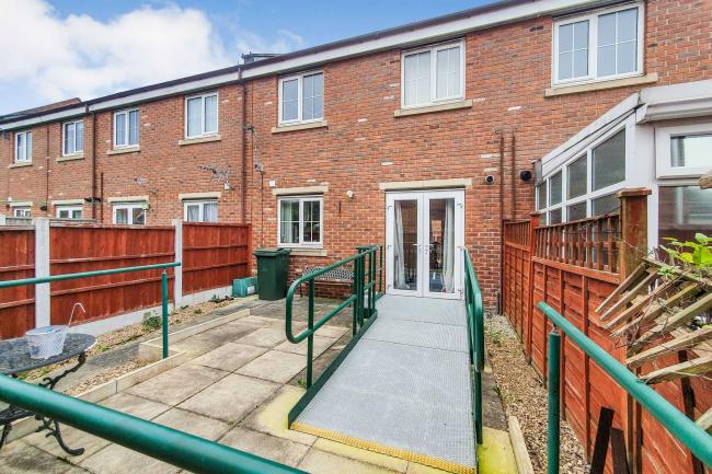 25 Loscoe Grove, Goldthorpe, Rotherham, S63 9GH 1