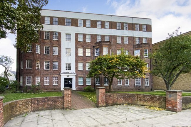 Roof and Airspace at Parkhurst Court, Warlters Road, London N7 0SD 6