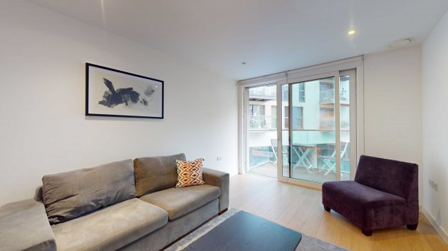 Flat 44 Keats Apartments, 6 Saffron Central Square, Croydon, CR0 2FT 1