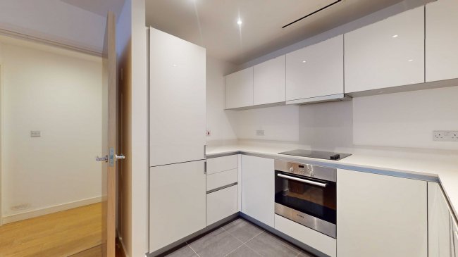 Flat 44 Keats Apartments, 6 Saffron Central Square, Croydon, CR0 2FT 1