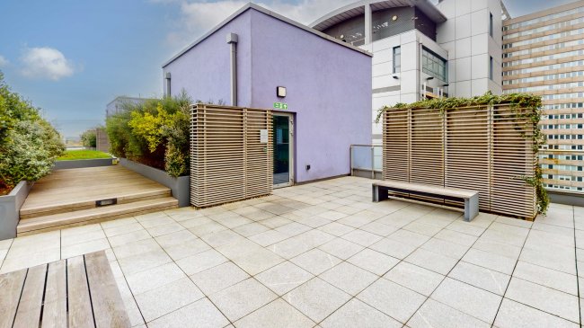 Flat 44 Keats Apartments, 6 Saffron Central Square, Croydon, CR0 2FT 1