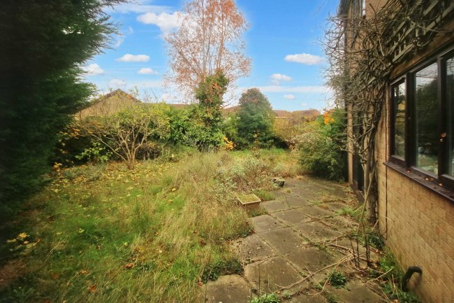 9 Hibaldstow Close, Doddington Park, Lincoln, LN6 3PY 10