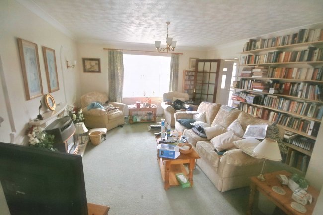 9 Hibaldstow Close, Doddington Park, Lincoln, LN6 3PY 10