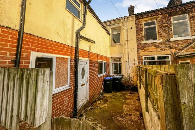 4 Stations Houses, Howden Le Wear, Crook, County Durham, DL15 8EU 7