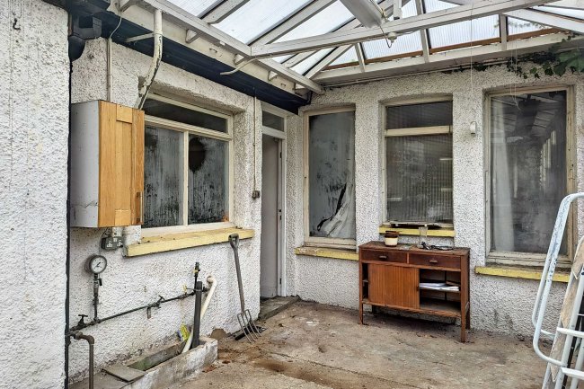 184 Heath Lane, Dartford, Kent, DA1 2TN 3