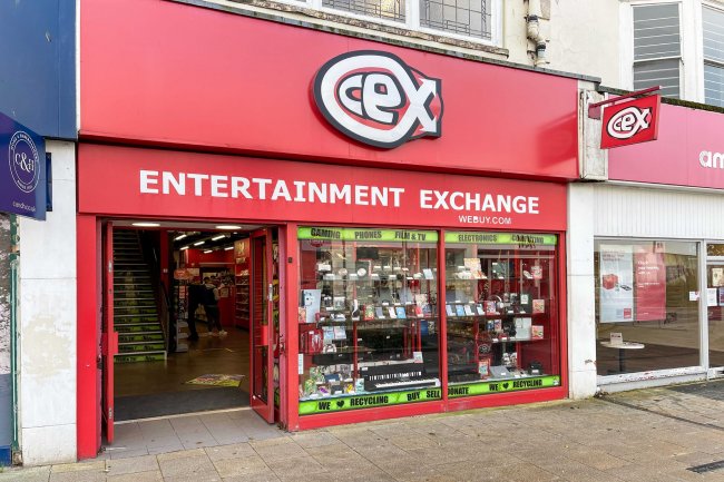 80 Terminus Road, Eastbourne, BN21 3LX 10