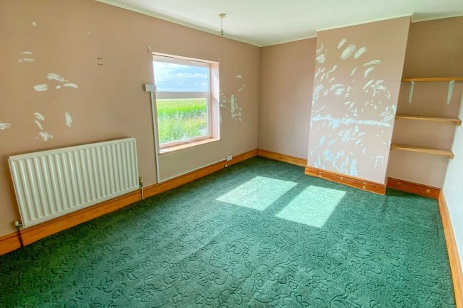 3 Wood Lane, Buckenham, Norfolk, NR13 4HG 5