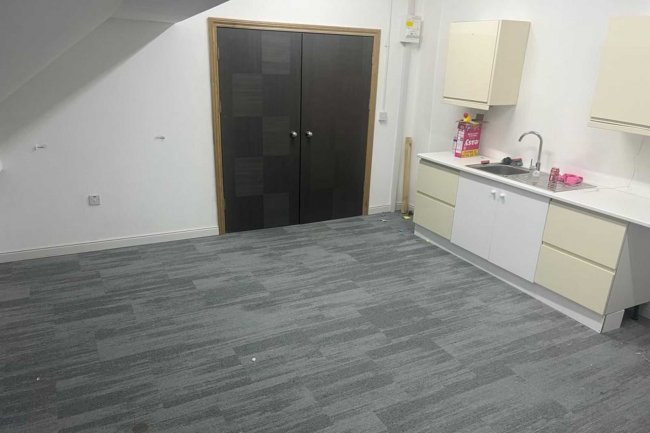 92-100 Bond Street and 32-34ab Station Road, Blackpool, Lancashire FY4 1EX 9