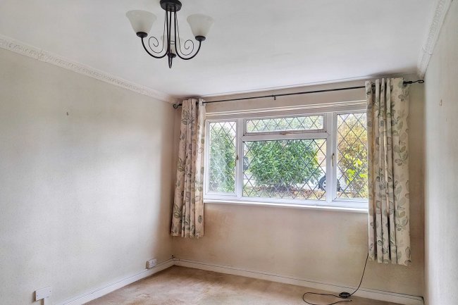 7 Bruce Drive, Selsdon, South Croydon, and Garage 27, CR2 8SL 4